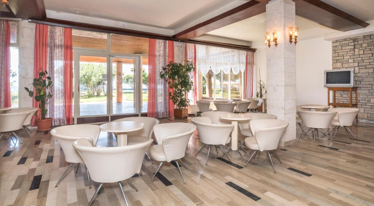 Guest House Adriatic أوماغ المظهر الخارجي الصورة