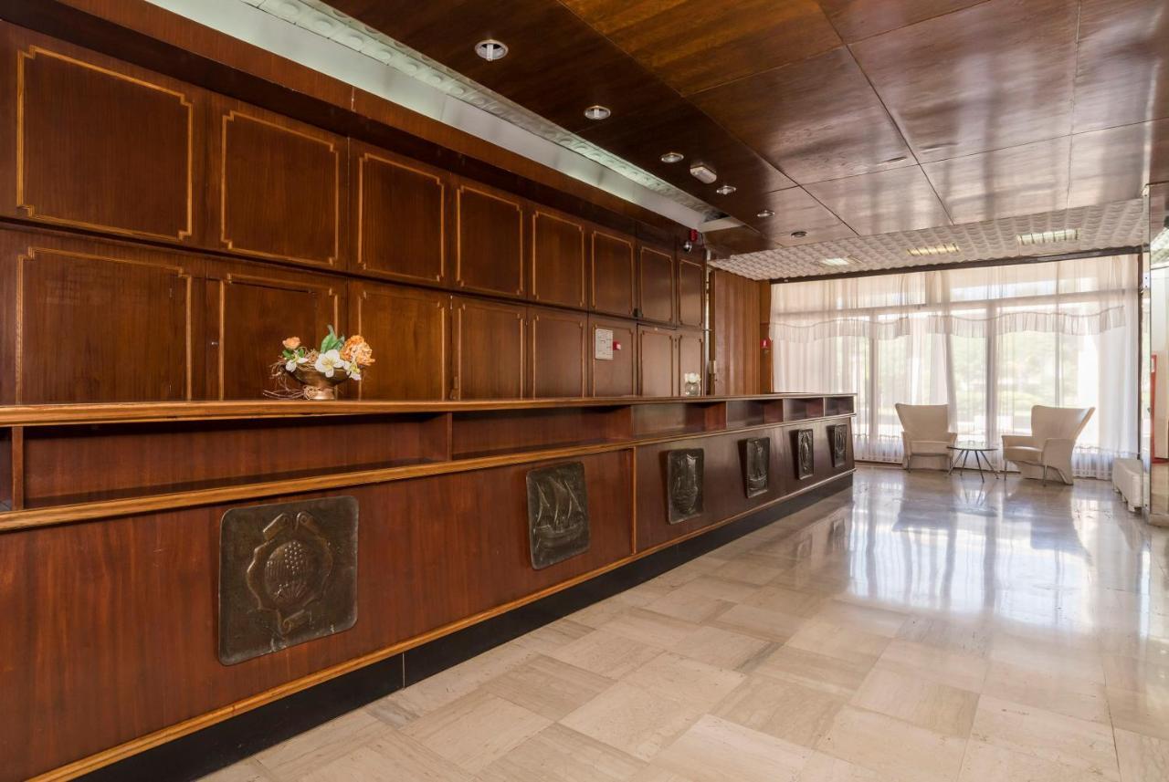Guest House Adriatic أوماغ المظهر الخارجي الصورة