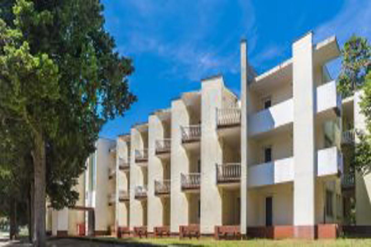 Guest House Adriatic أوماغ المظهر الخارجي الصورة