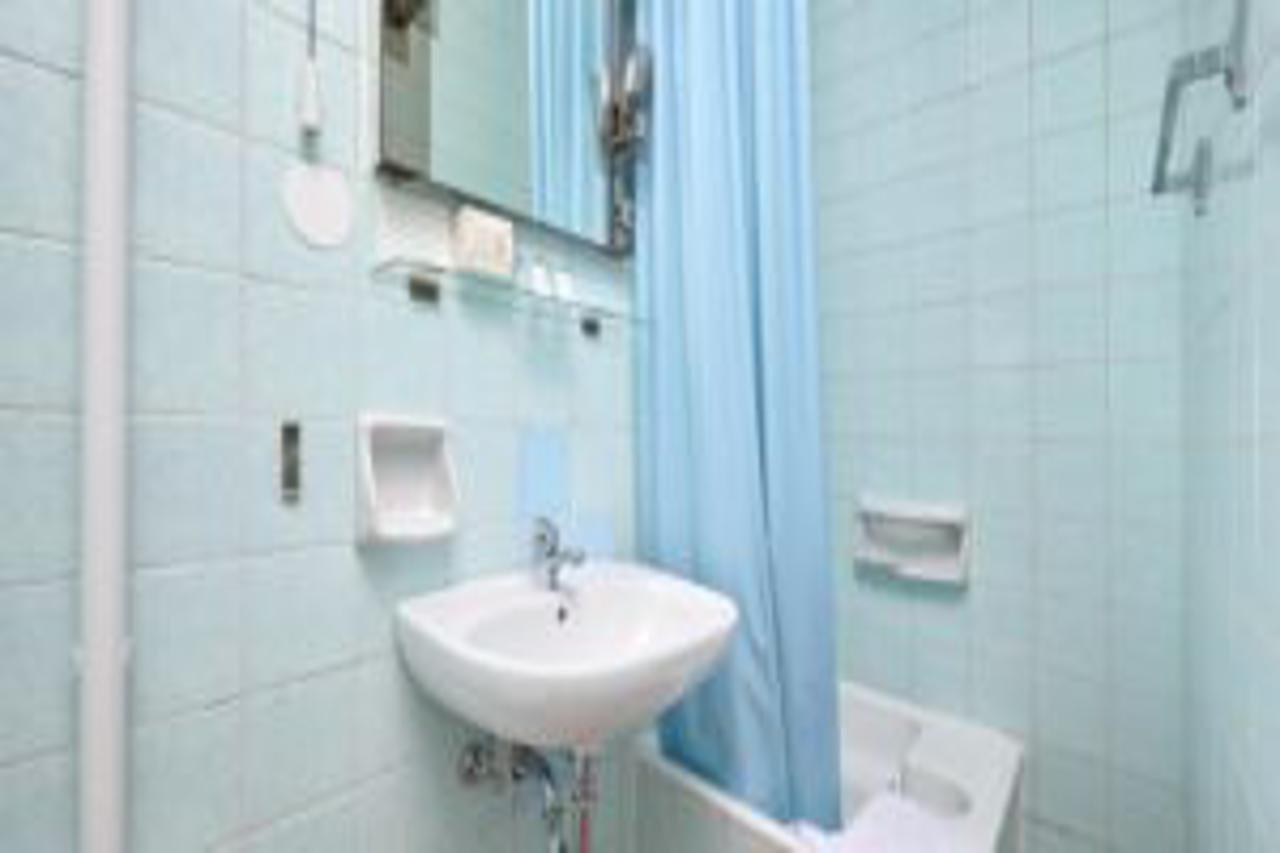 Guest House Adriatic أوماغ المظهر الخارجي الصورة