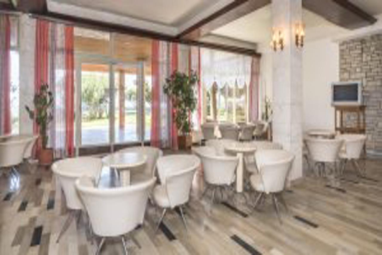 Guest House Adriatic أوماغ المظهر الخارجي الصورة